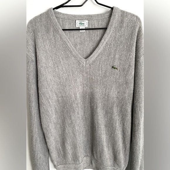 ☘️Vintage Izod Lacoste Grey V-neck Sweater, size large - Picture 1 of 8